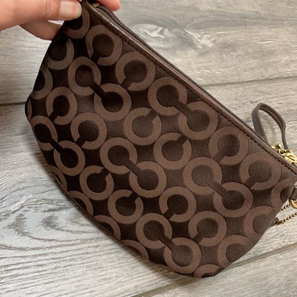 Coach wristlet - Picture 5 of 6